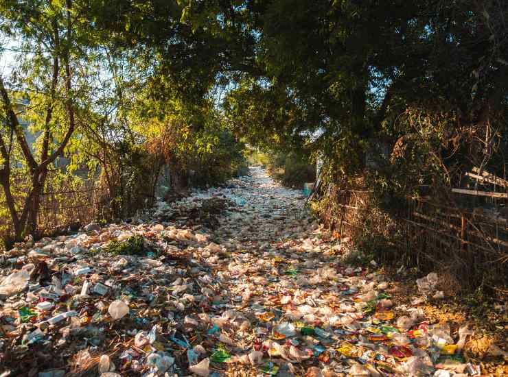 Discarica Italia posto contaminato - Inchiostroverde.it (Fonte foto Pexels)