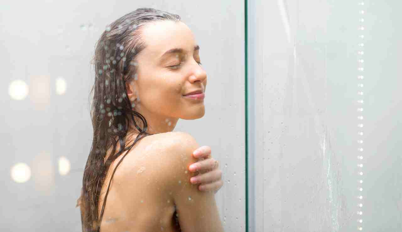 Acqua calda illimitata e legale in tutta Italia - Inchiostroverde.it (Fonte foto Canva)