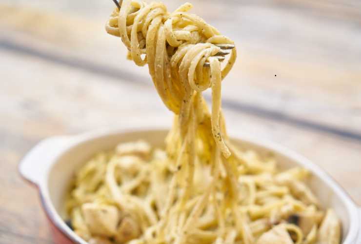 Carbonara light - fonte_Canva - inchiostroverde.it