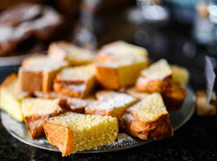 Ricicla panettone e pandoro - Inchiostroverde.it (Fonte foto Canva)