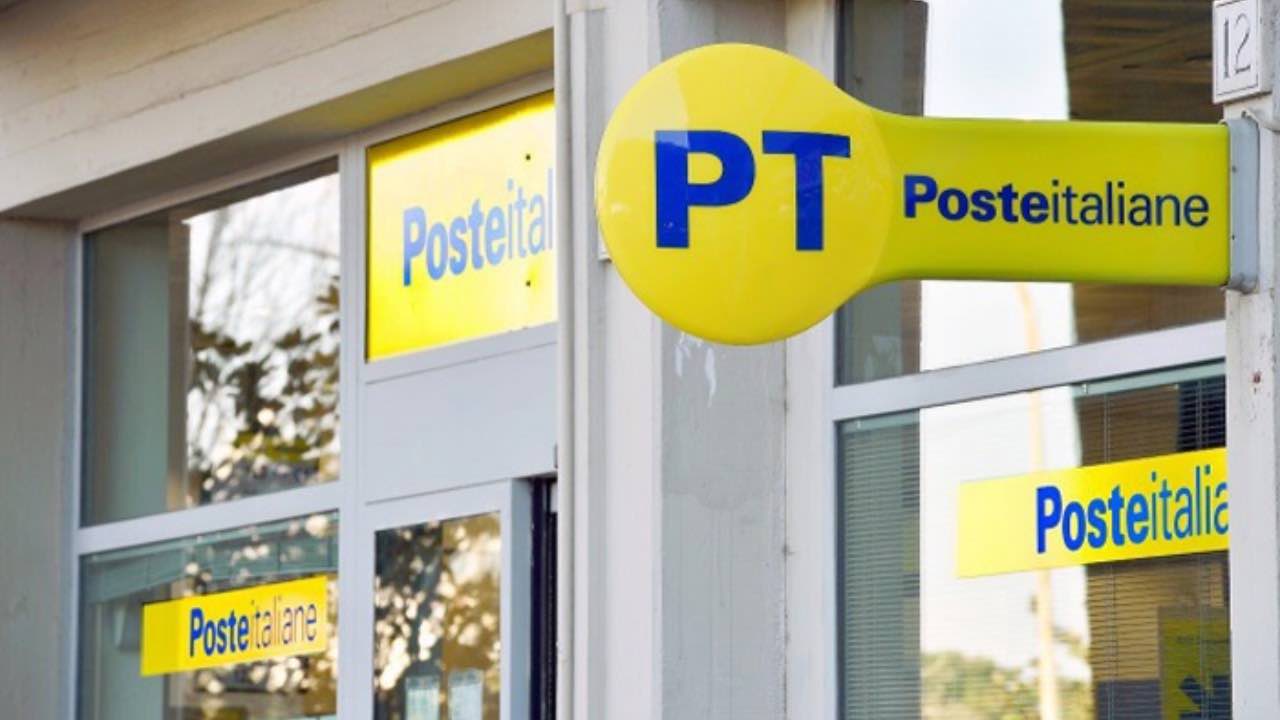 Poste Italiane - fonte_Ansa - inchiostroverde.it