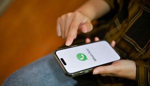 18mila euro di multa se parli su WhatsApp - Inchiostroverde.it